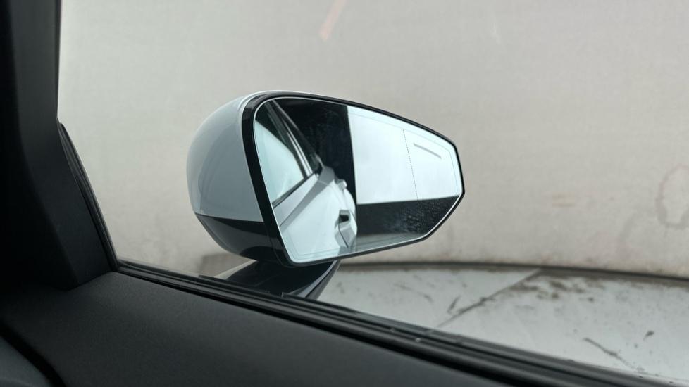 Blind Spot Monitoring System 