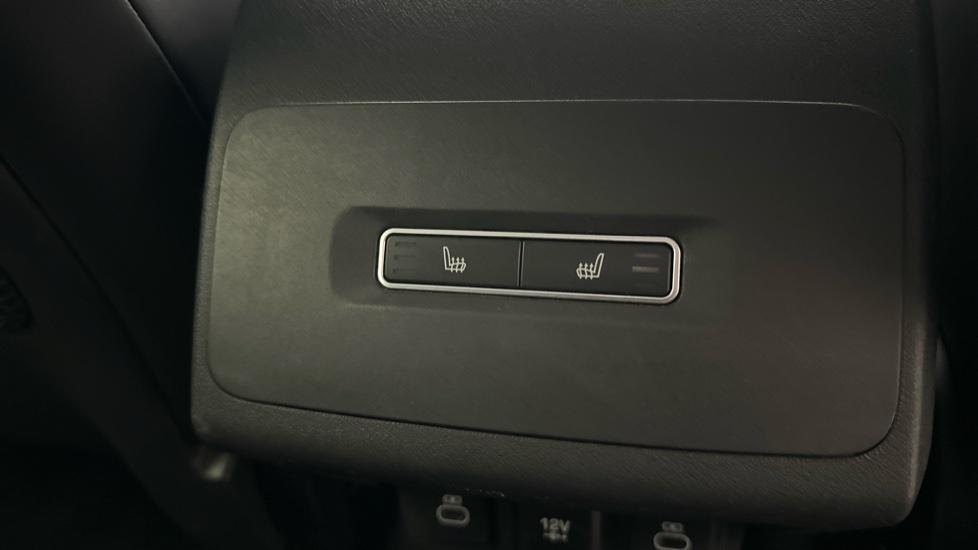 Rear Heated Seats 