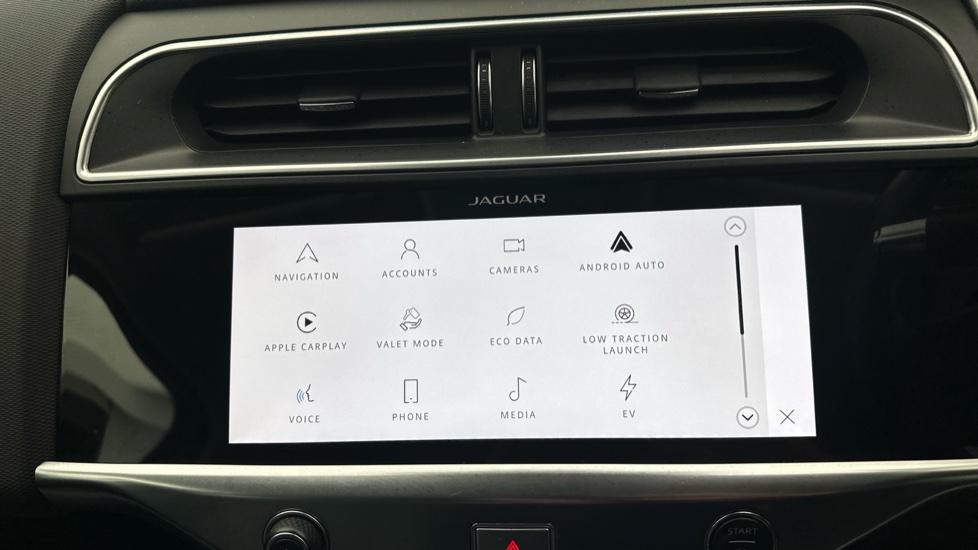 Apple Car Play & Android Auto