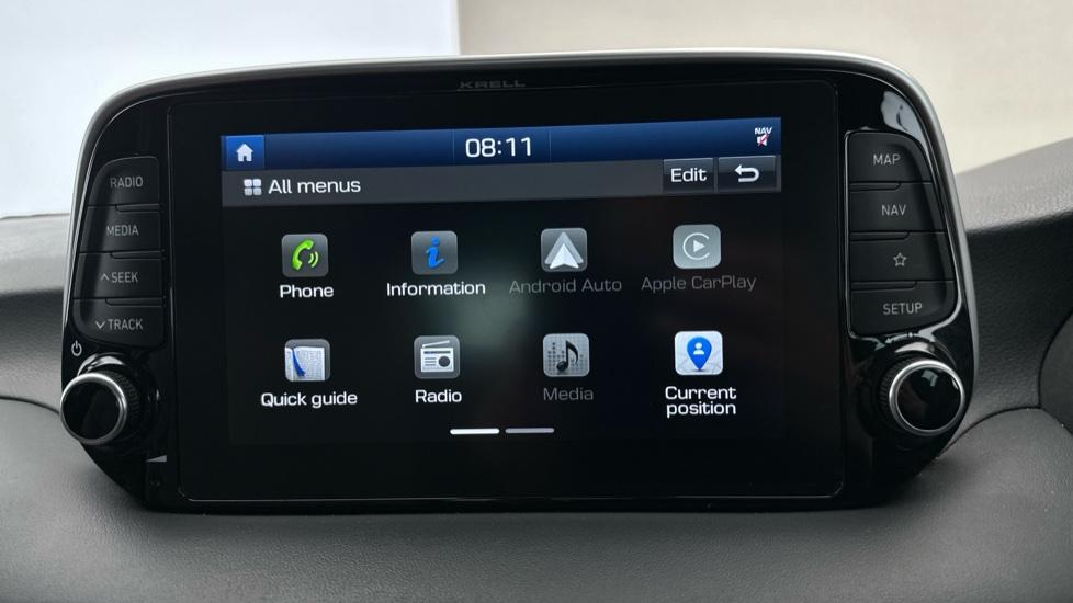 Apple Car Play & Android Auto