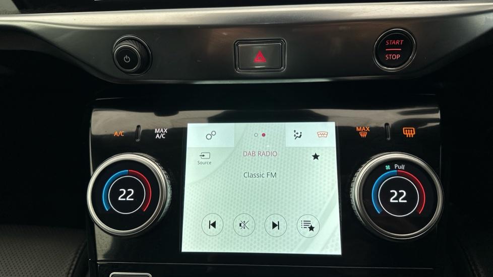 Air Conditioning /Dual Climate Control 