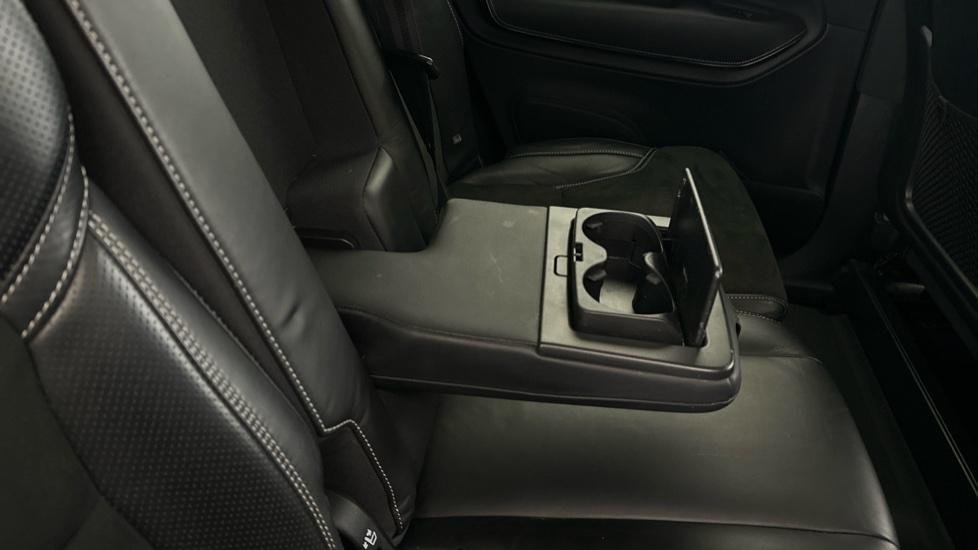 Rear Armrest/ Cup Holder