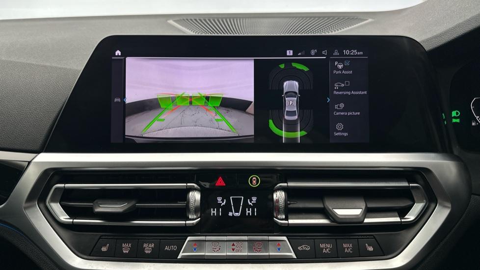 Rear View Camera /Park Pilot /Auto Park 