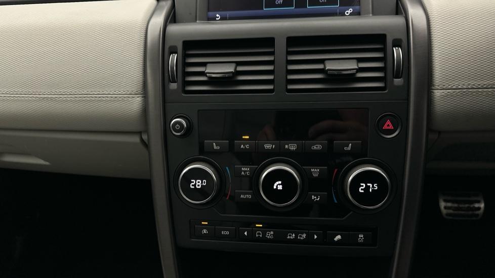 Air Conditioning /Dual Climate Control /Auto Stop/Start 