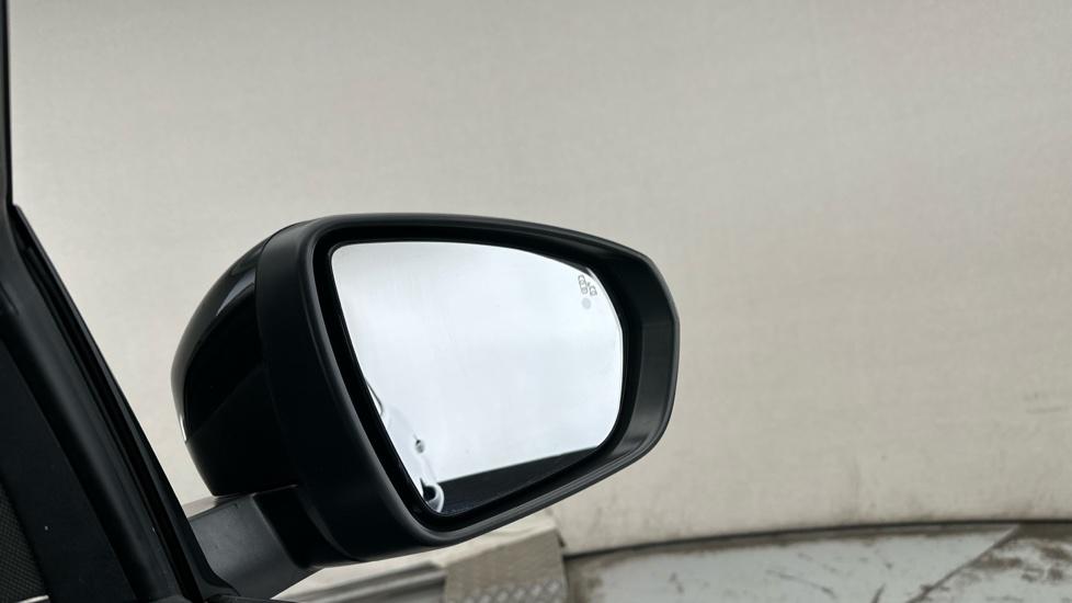 Blind Spot Monitoring System 