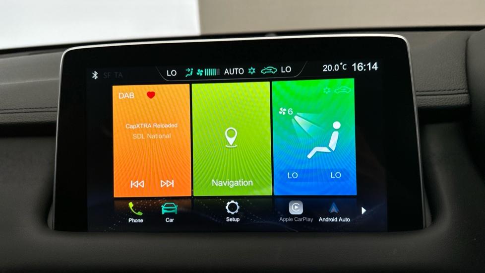 Apple Car Play & Android Auto