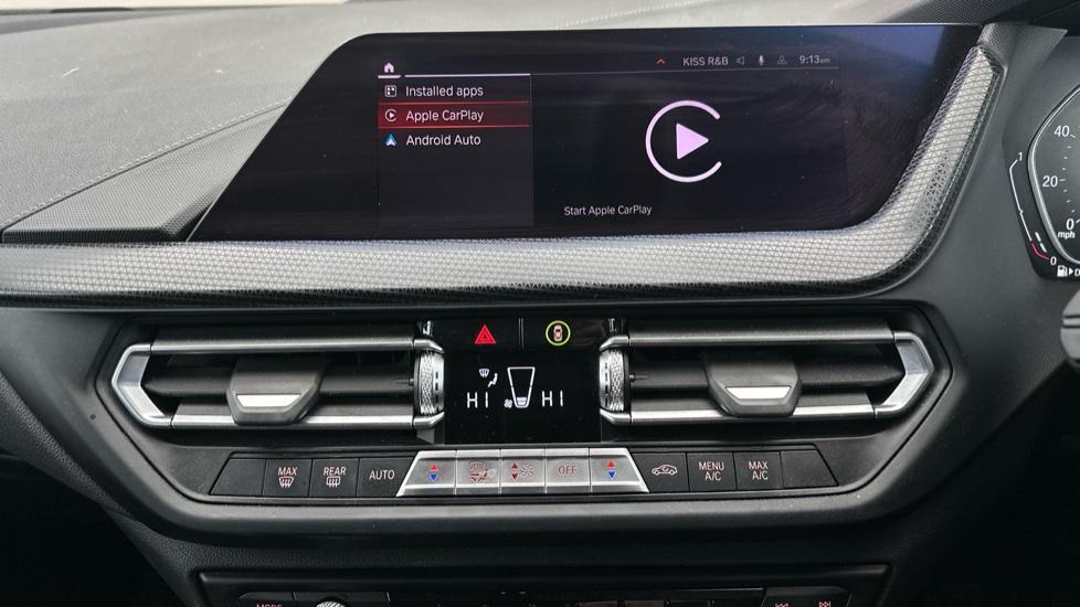 Apple Car Play & Android Auto