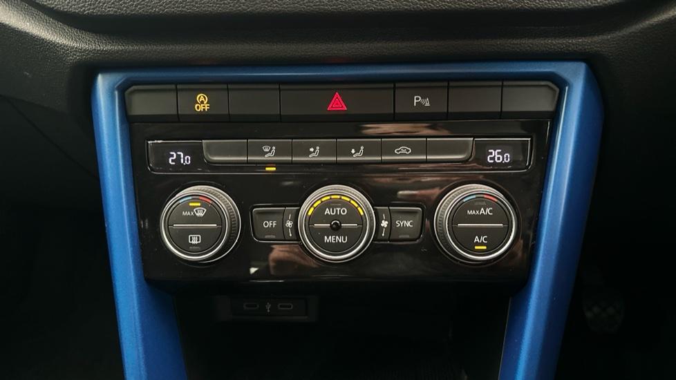 Air Conditioning /Dual Climate Control /Auto Stop/Start 