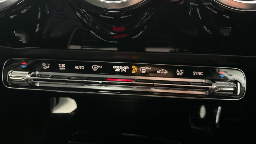 Air Conditioning /Dual Climate Control 