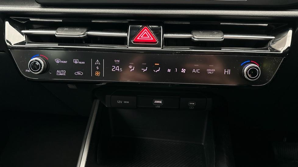 Air Conditioning /Dual Climate Control 