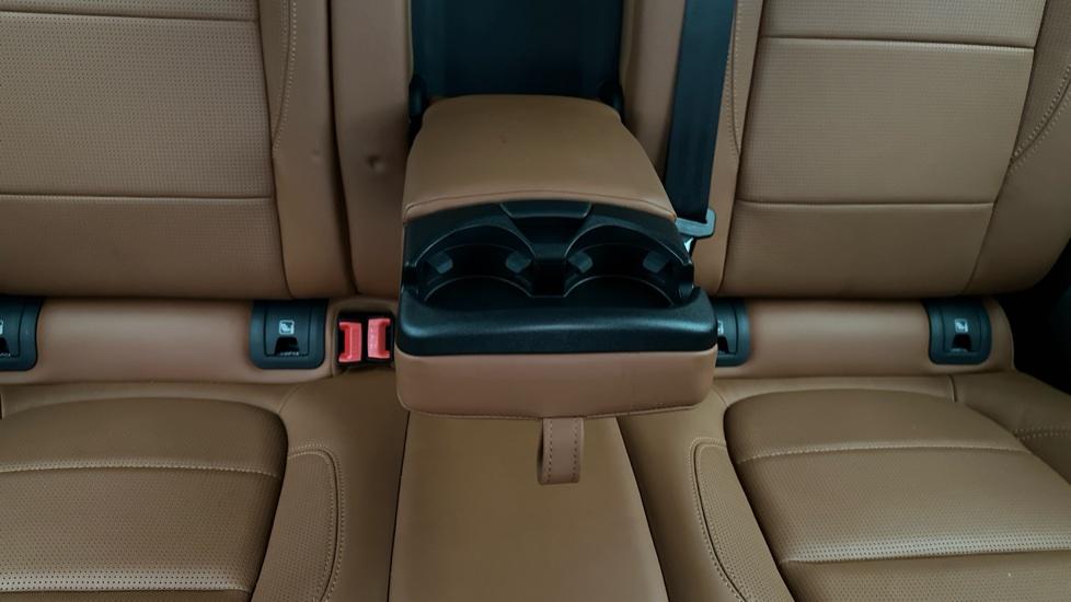 Rear Armrest/ Cup Holder