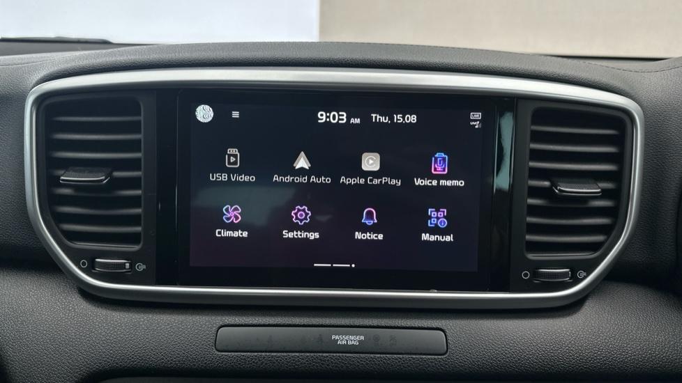 Apple Car Play & Android Auto