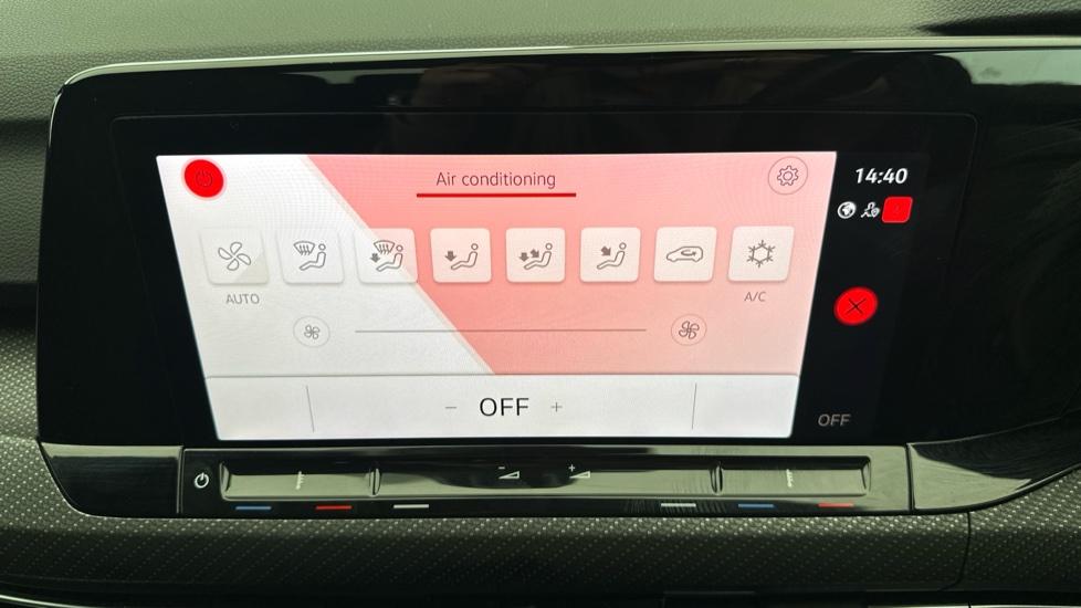 Air Conditioning /Dual Climate Control 