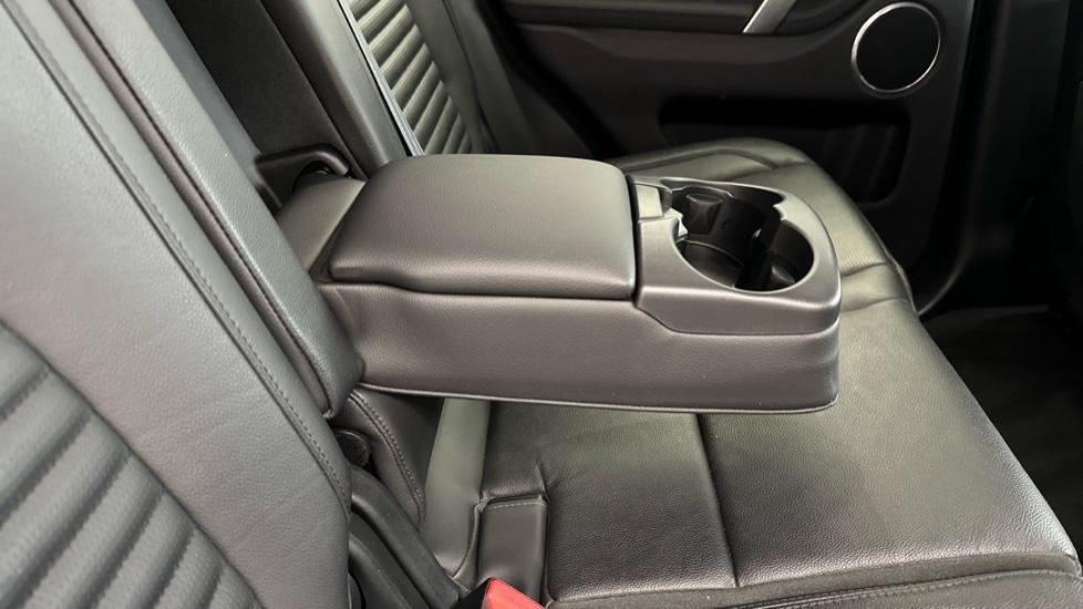 Rear Armrest/ Cup Holder