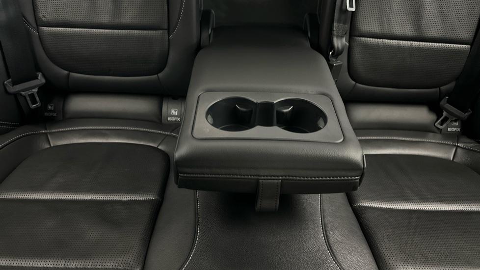 Rear Armrest/ Cup Holder