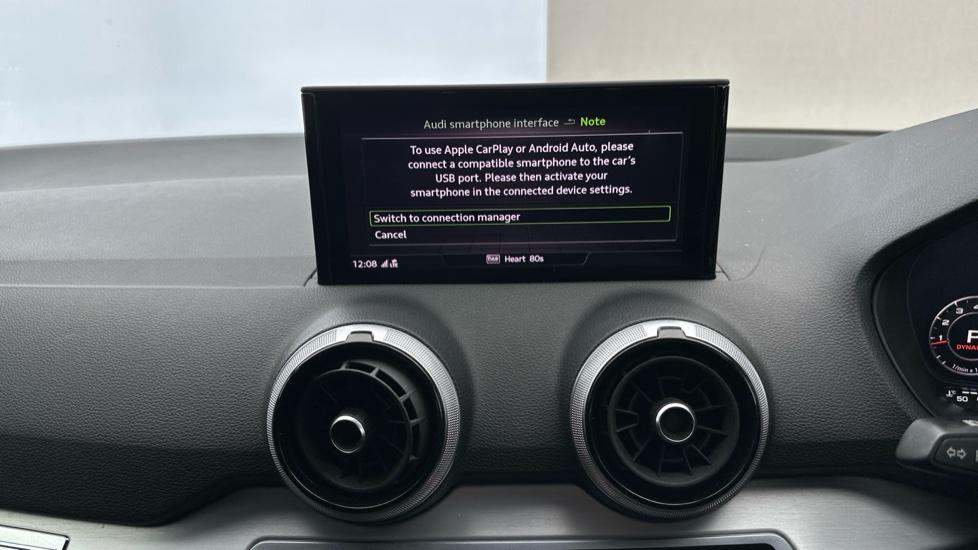 Apple Car Play & Android Auto