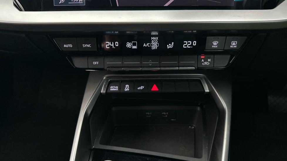 Air Conditioning /Dual Climate Control 