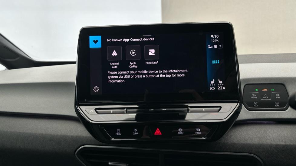 Apple Car Play & Android Auto