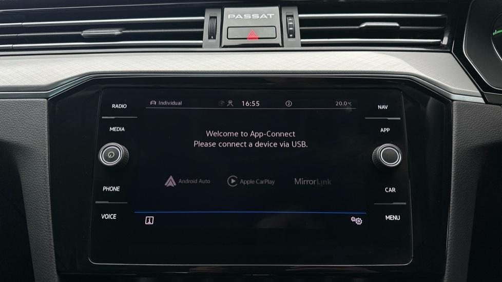 Apple Car Play & Android Auto