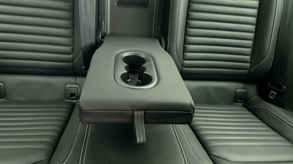 Rear Armrest/ Cup Holder