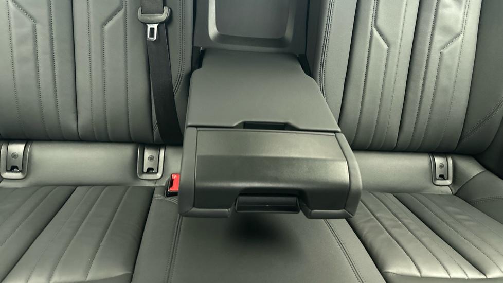 Rear Armrest 