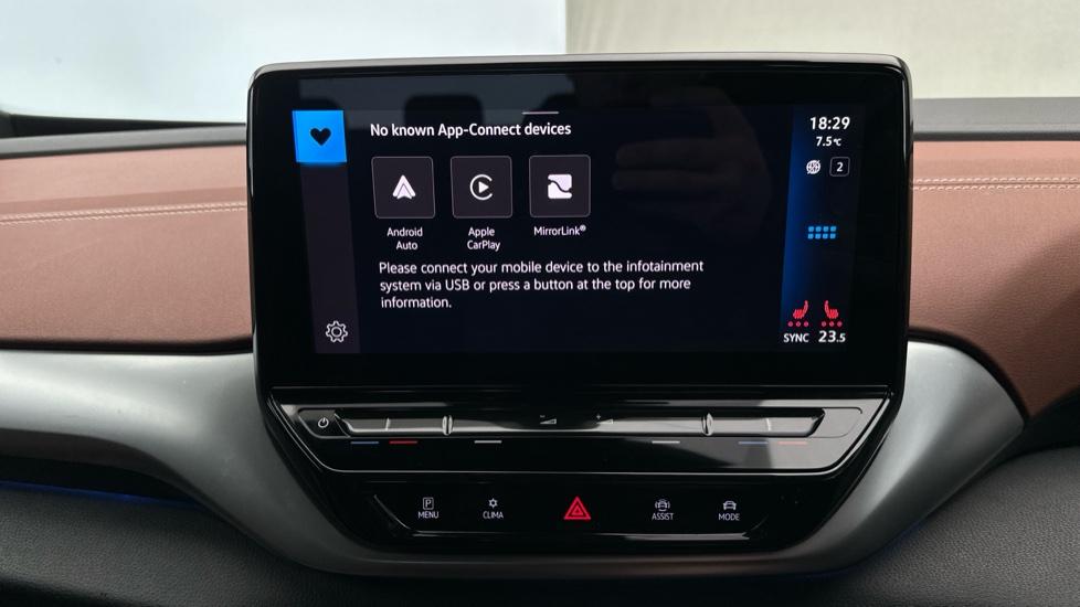 Apple Car Play & Android Auto