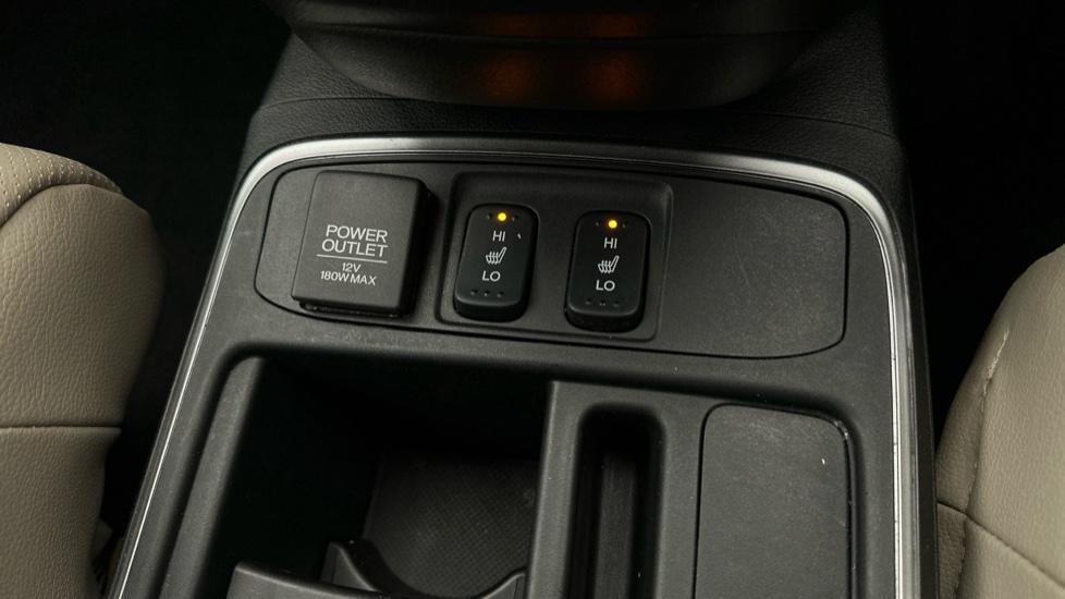 Heated Seats 