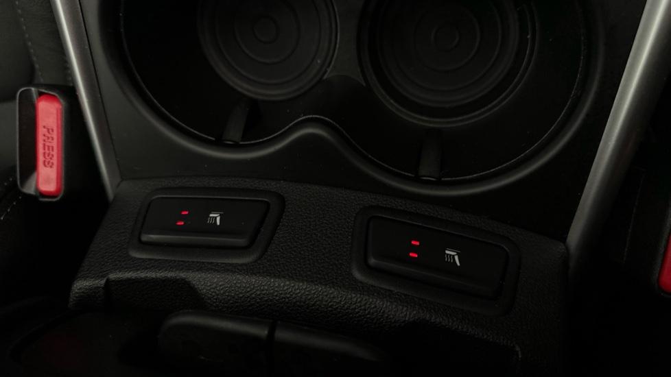 Heated Seats 