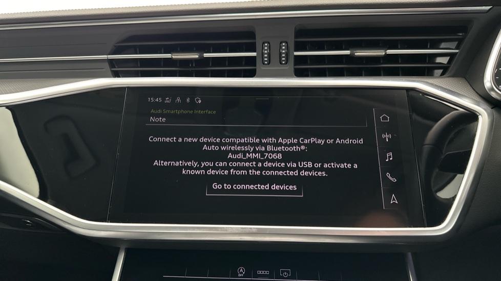 Apple Car Play & Android Auto