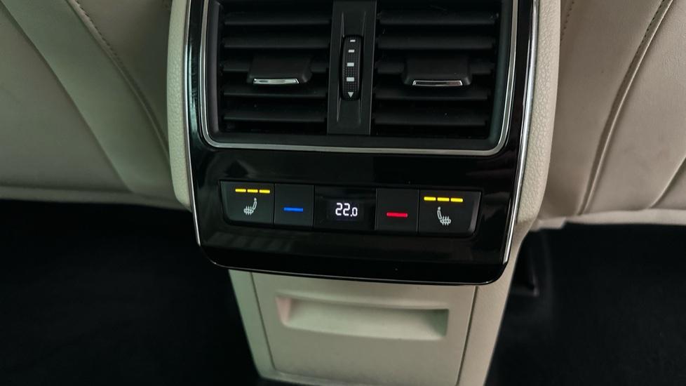 Rear Heated Seats 