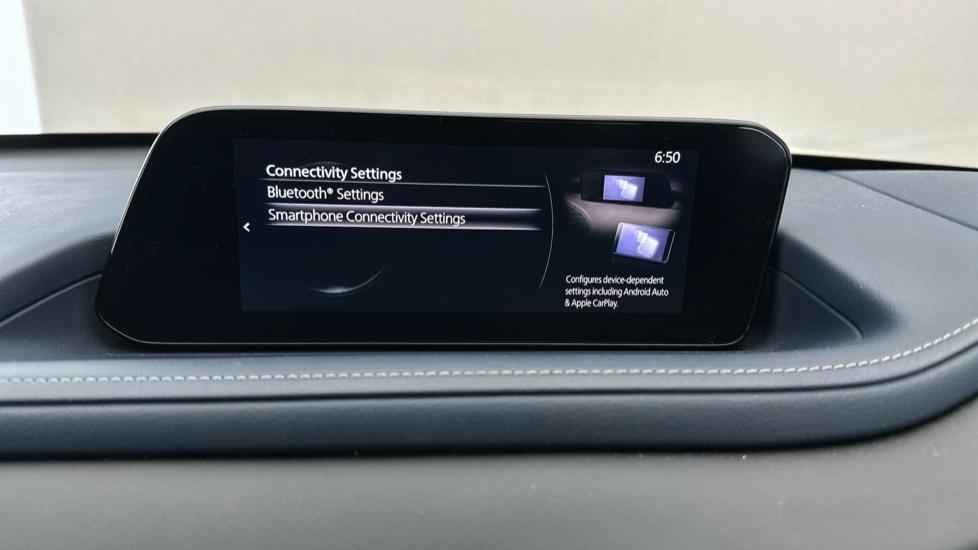 Apple Car Play & Android Auto