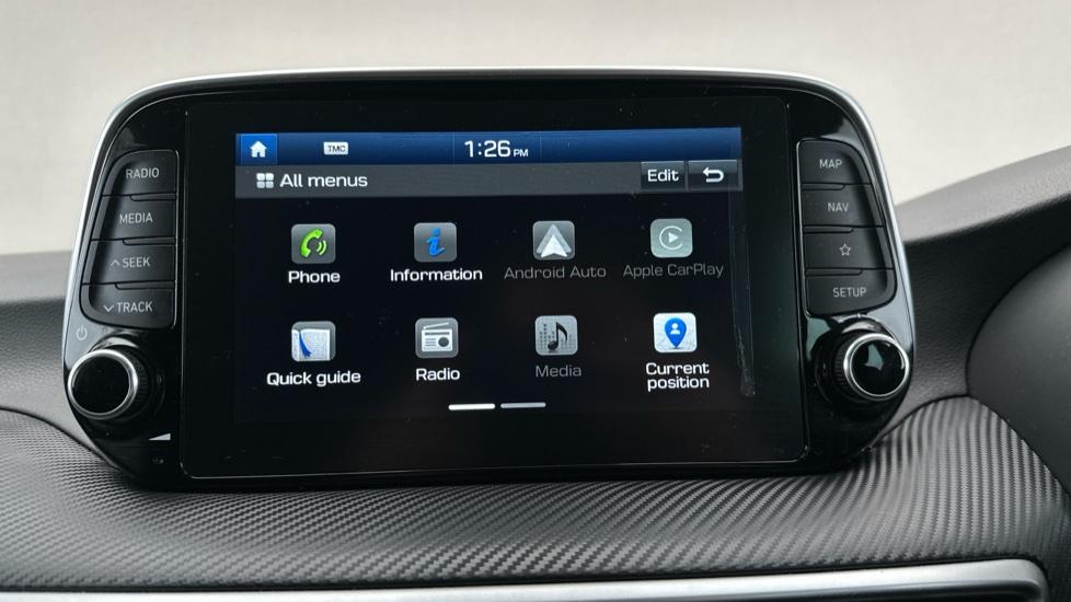 Apple Car Play & Android Auto