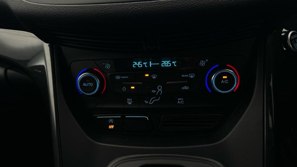 Air Conditioning /Dual Climate Control /Auto Stop/Start 