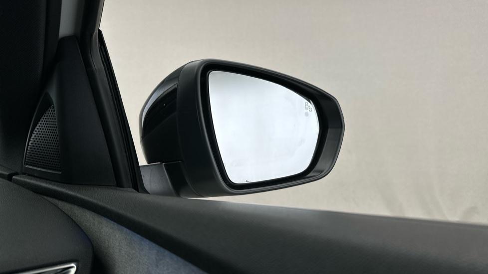 Blind Spot Monitoring System 