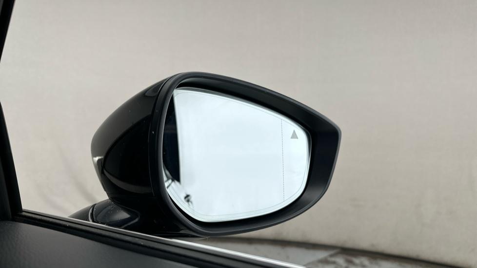 Blind Spot Monitoring System 