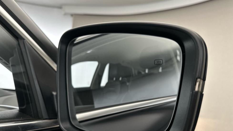 Blind Spot Monitoring System 