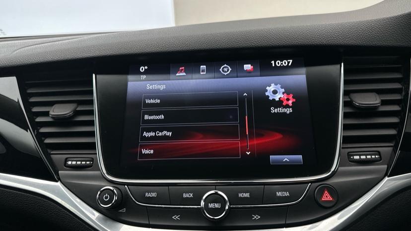 Apple Car Play