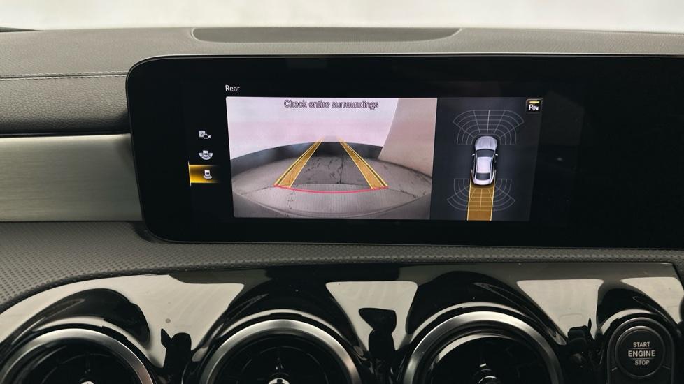 Rear View Camera /Park Pilot 