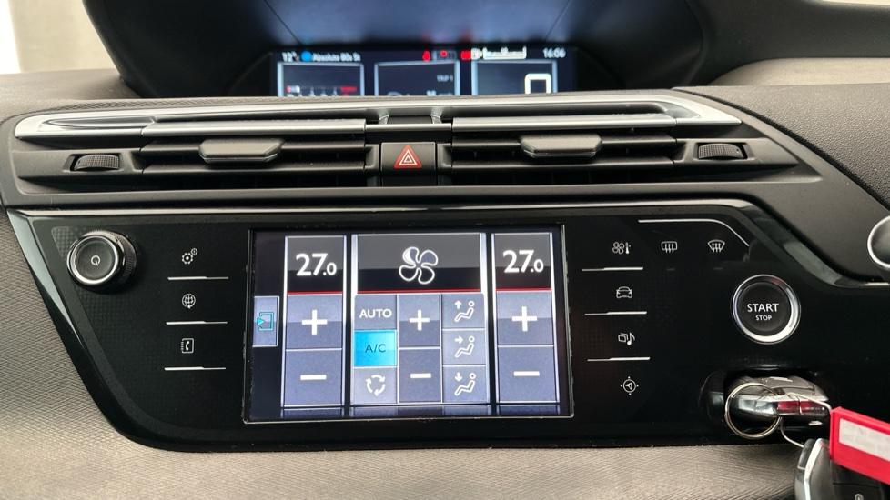 Air Conditioning / Dual Climate Control 