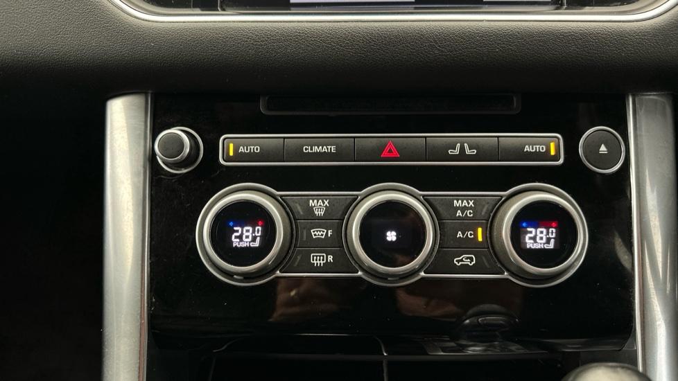 Air Conditioning /Dual Climate Control 