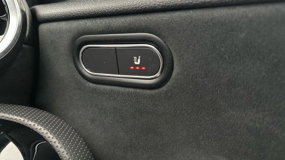 Heated Seats 