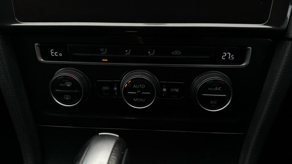 Air Conditioning / Dual Climate Control 