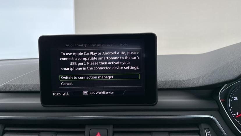 Apple CarPlay / Android Auto 