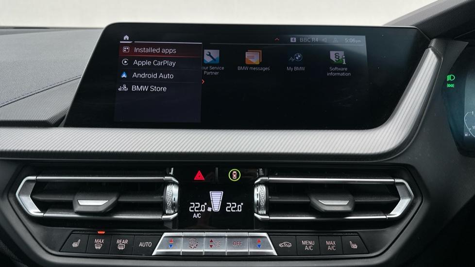 Apple Car Play & Android Auto