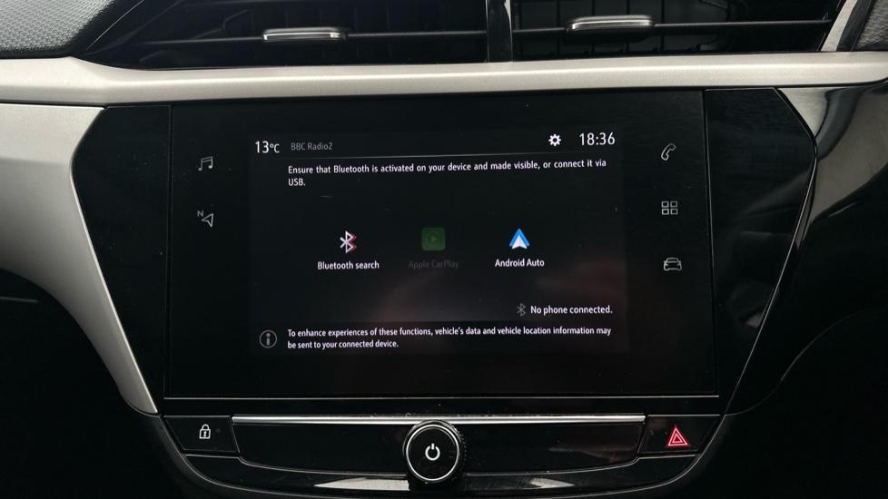 Apple CarPlay/Android Auto/Bluetooth