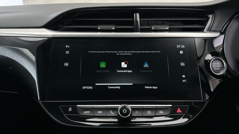 Apple Car Play & Android Auto