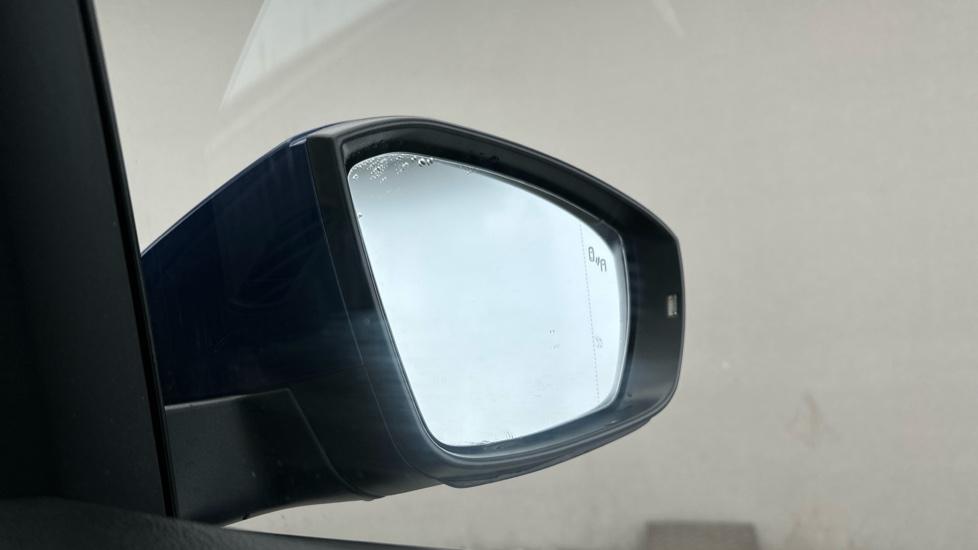 Blind Spot Monitoring System 