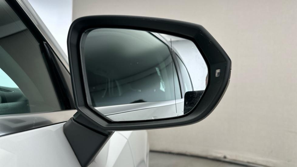 Blind Spot Monitoring System 