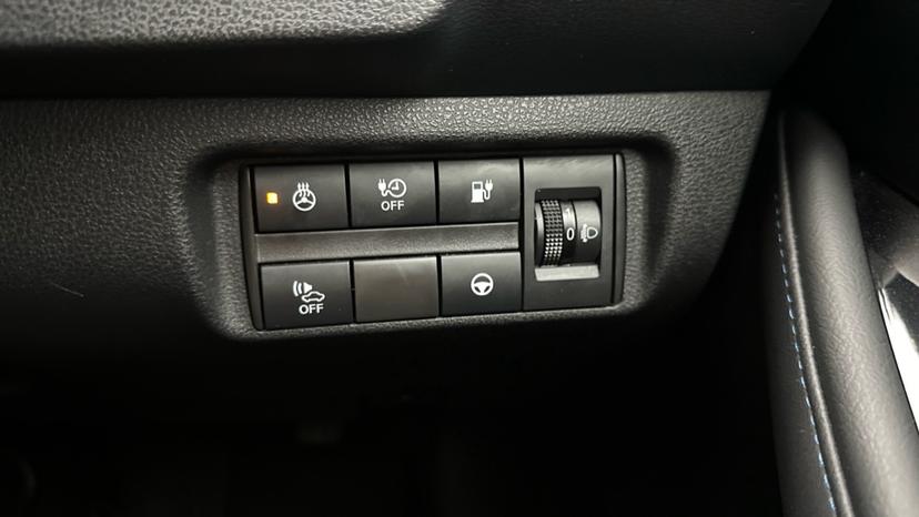 Heated Steering Wheel 