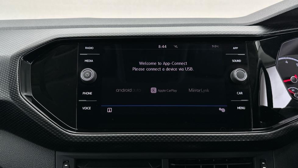 Apple Car Play & Android Auto